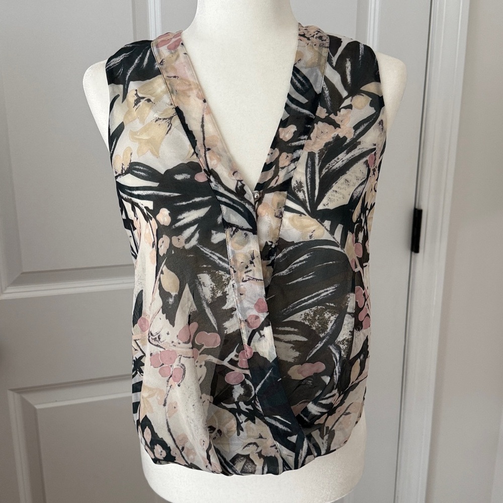 H&M Floral Sleeveless Blouse w/ Undershirt Sz 6